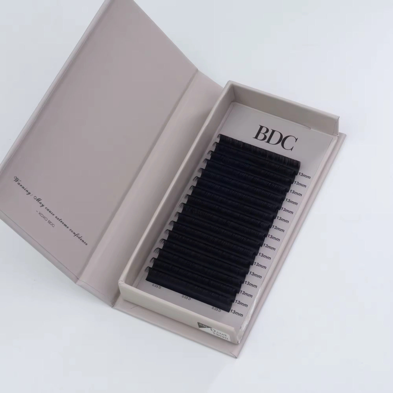 Ebony Lash trays - D curl